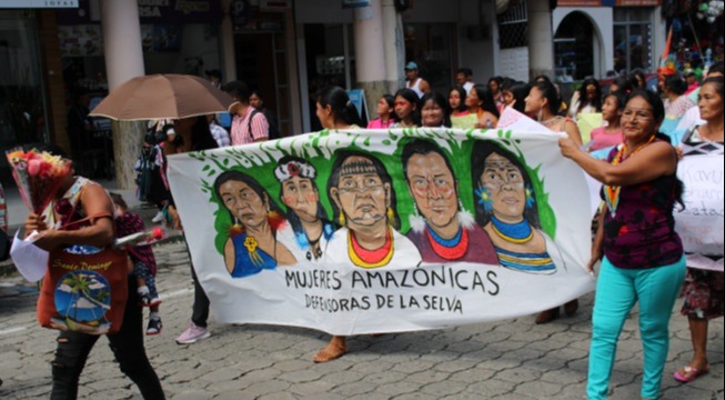 Las Mujeres Amazonicas demonstration 